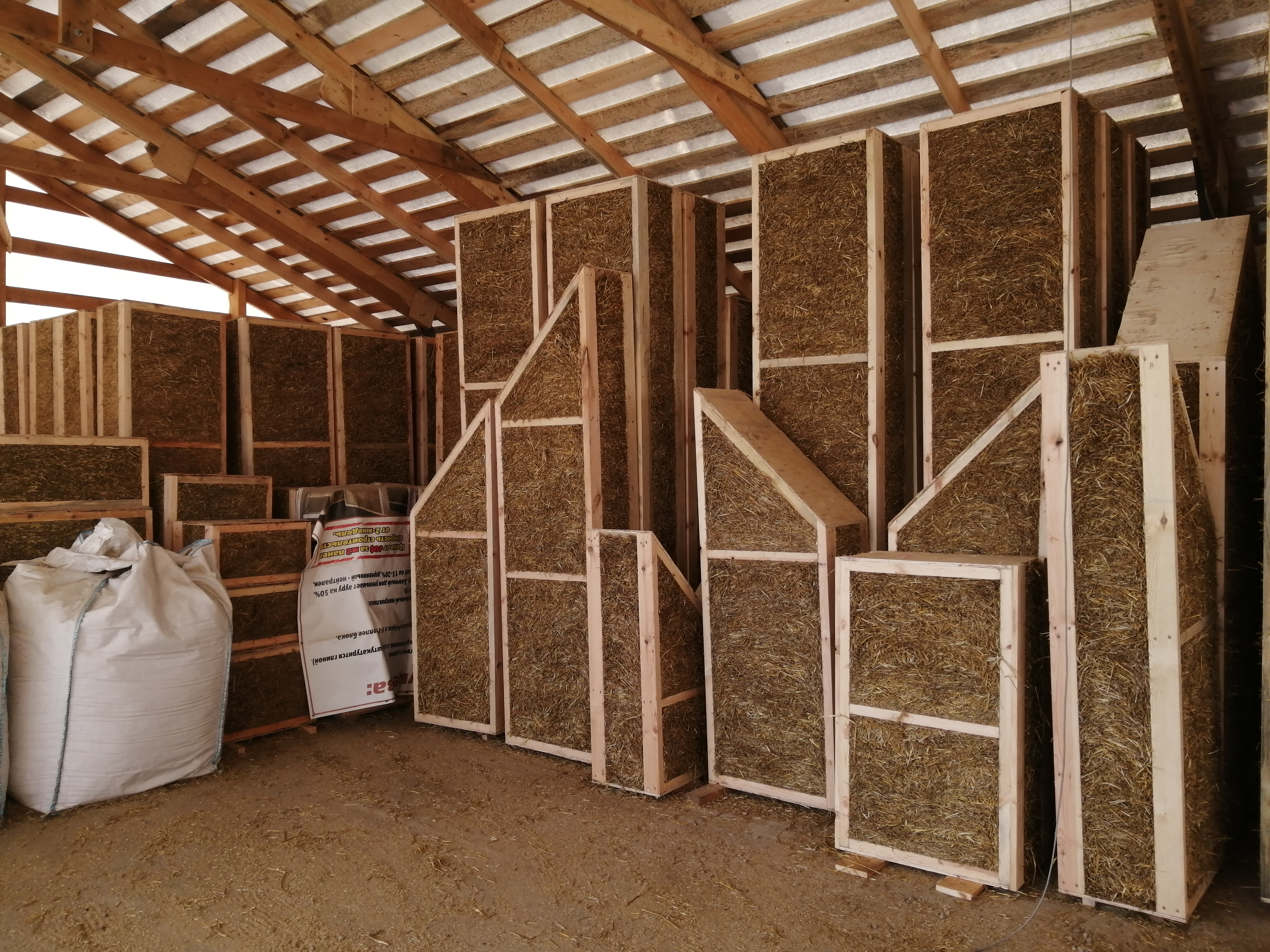 Блоки из соломы